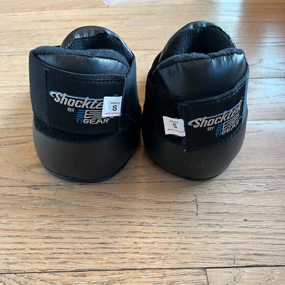 4 PC. Set of Tiger Schulmann Shin Guards / In-Steps Youth-Sized MMA Gear - Picture 6 of 8